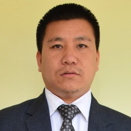 Dr. Tarh Ramya